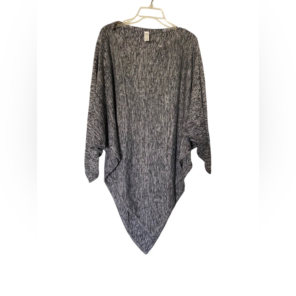 Size O/S Lululemon Light Sweater Poncho - Black, White, - Mix, Like New